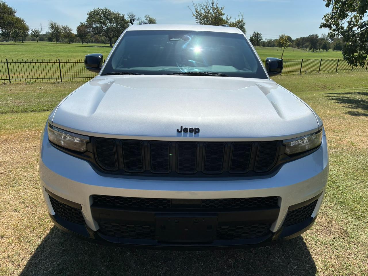Jeep Grand Cherokee L Laredo 4WD 2022