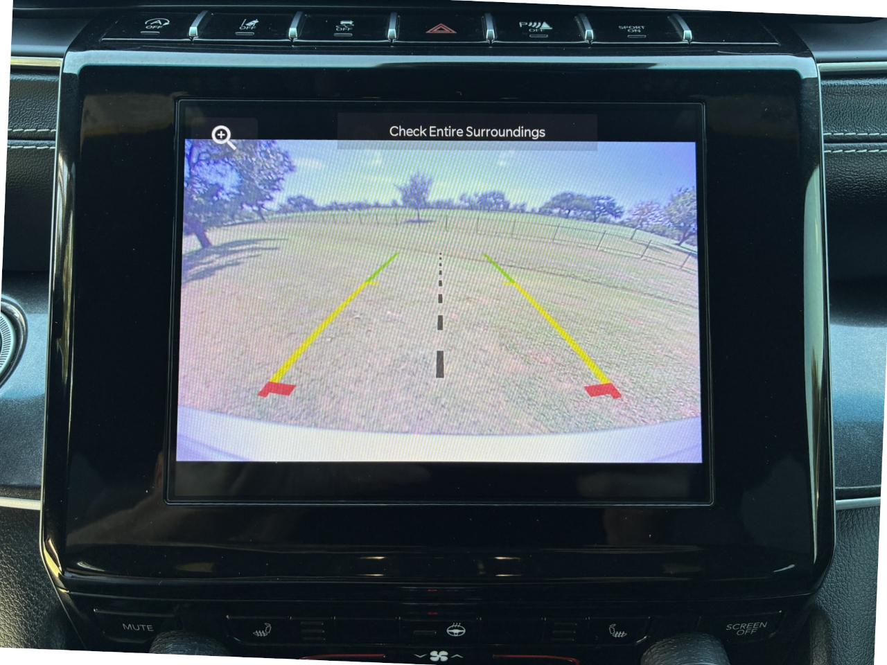 Jeep Grand Cherokee L Laredo 4WD 2022