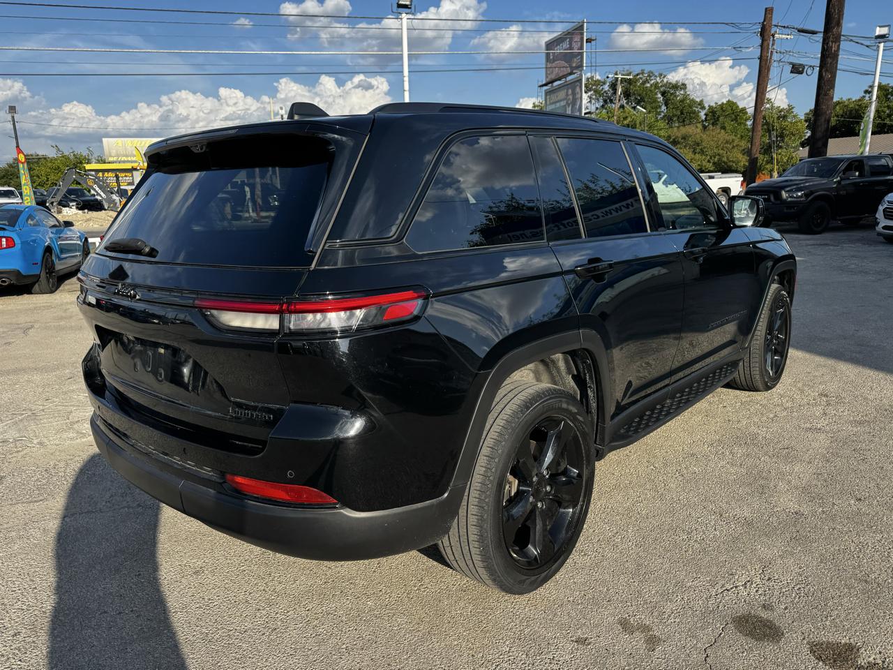 Jeep Grand Cherokee Limited 4WD 2024