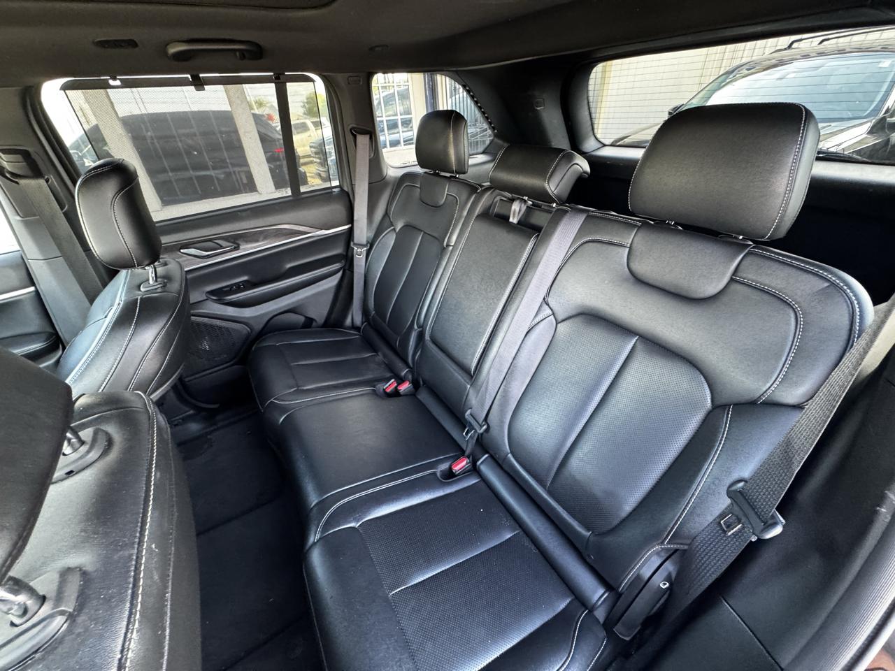 Jeep Grand Cherokee Limited 4WD 2024