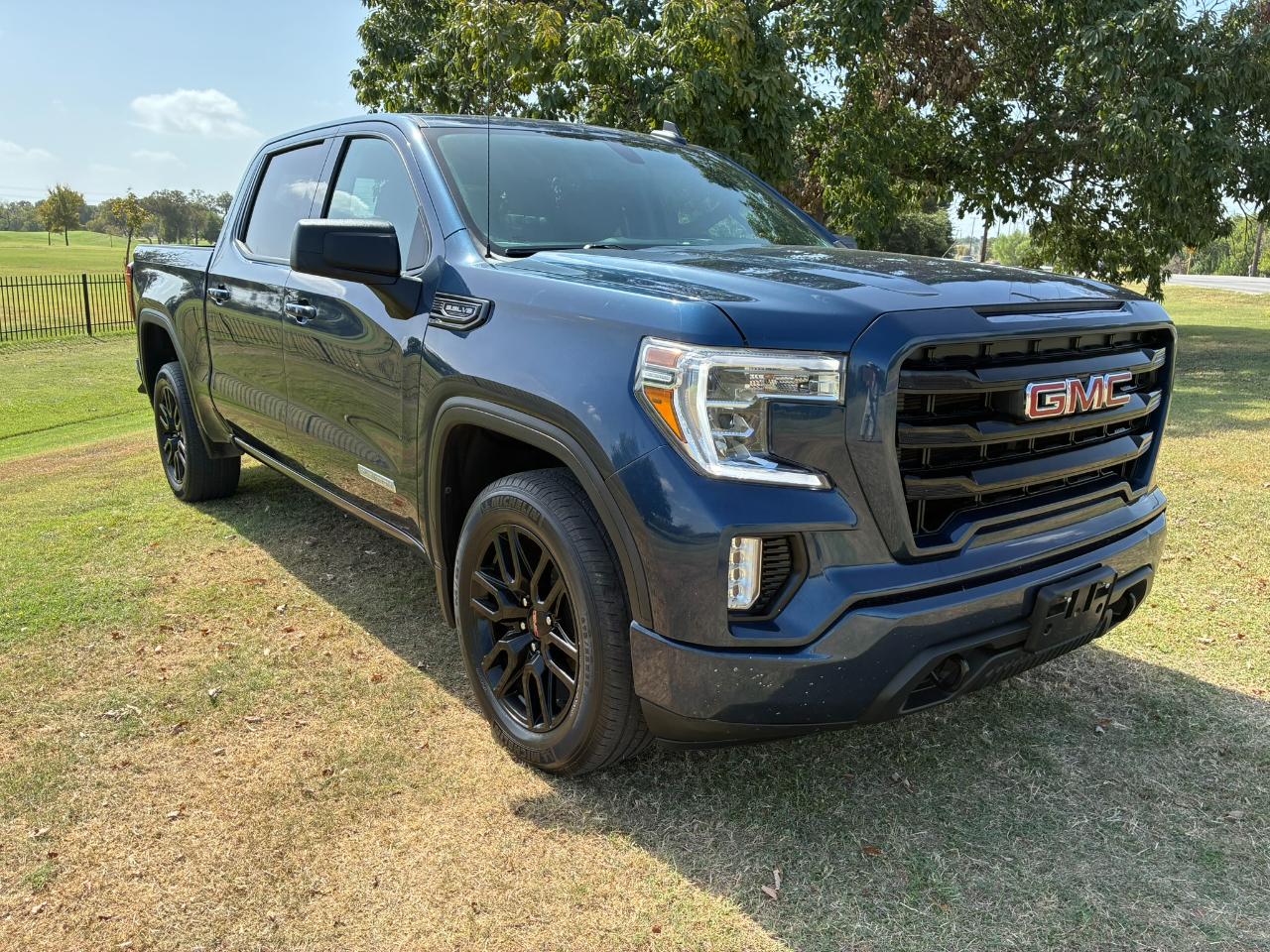 GMC Sierra 1500 Elevation Crew Cab 4WD 2021