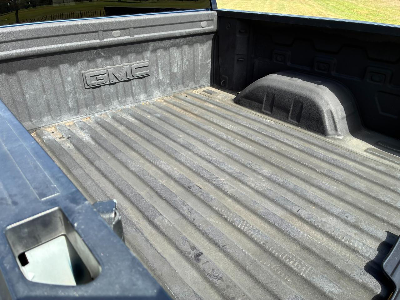GMC Sierra 1500 Elevation Crew Cab 4WD 2021