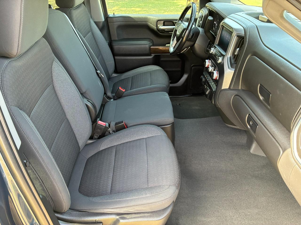 GMC Sierra 1500 Elevation Crew Cab 4WD 2021