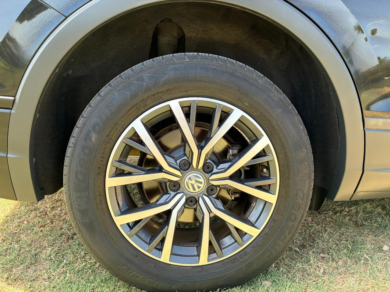 Volkswagen Tiguan SEL 2019