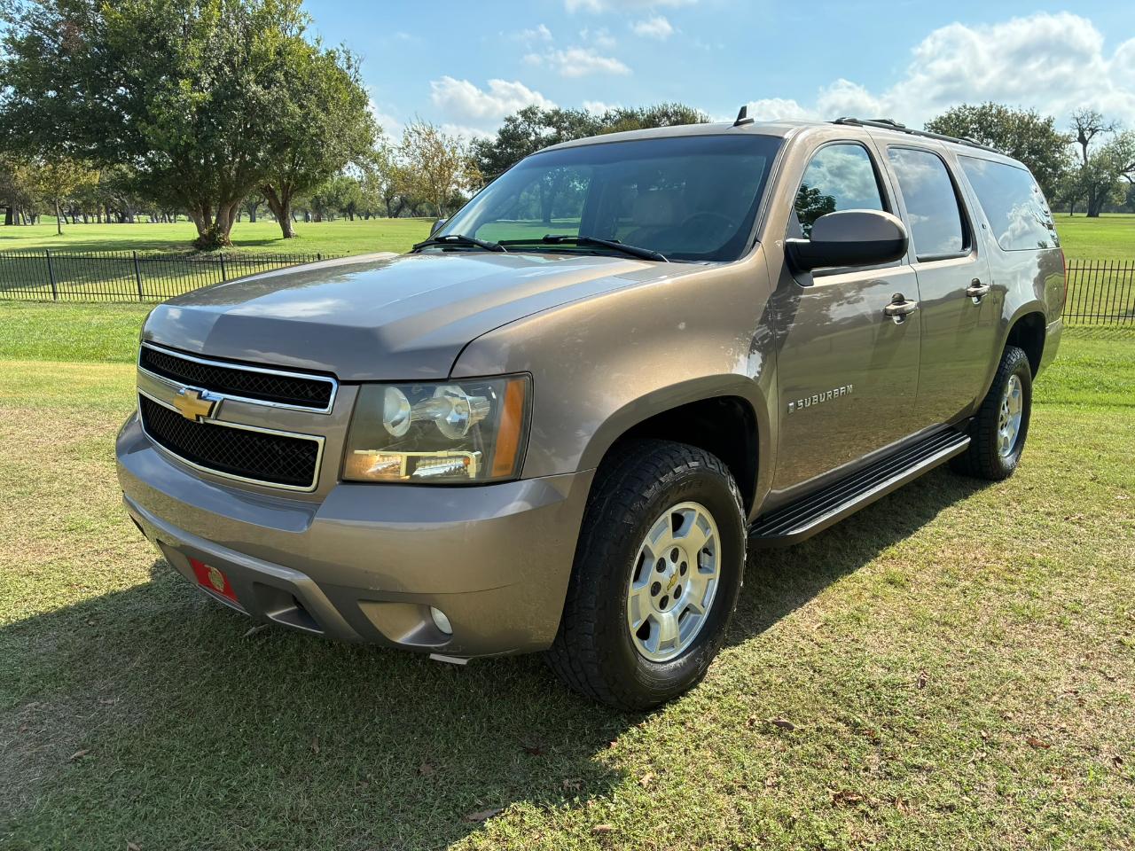 2007 Chevrolet Suburban LT2 1500 4WD
