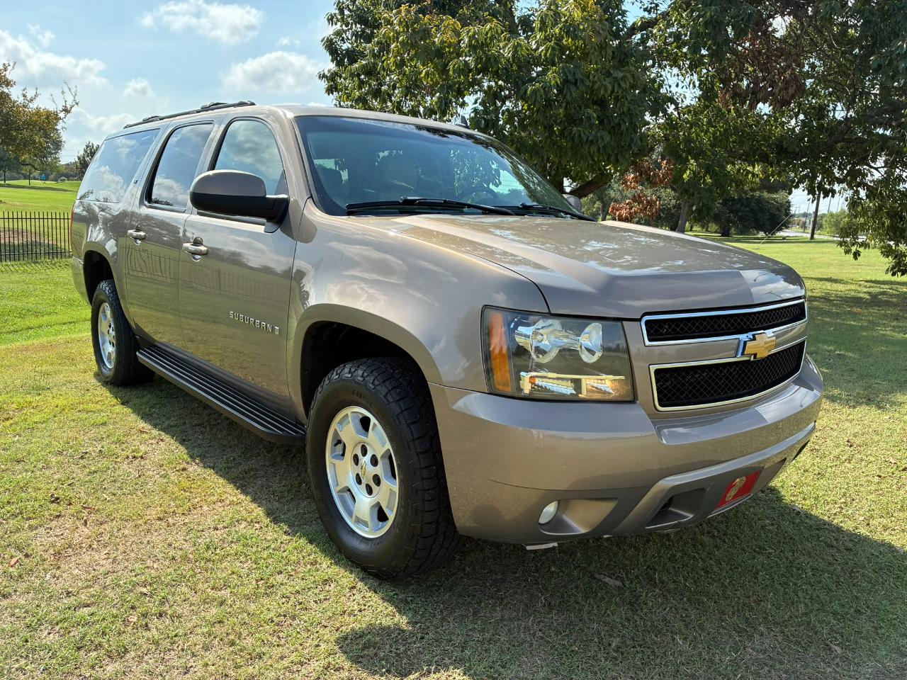 Chevrolet Suburban LT2 1500 4WD 2007