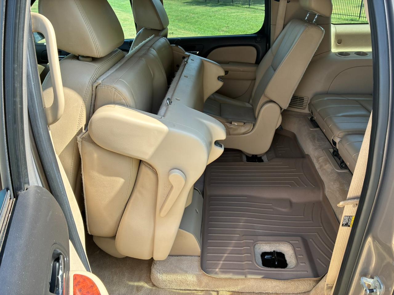 Chevrolet Suburban LT2 1500 4WD 2007