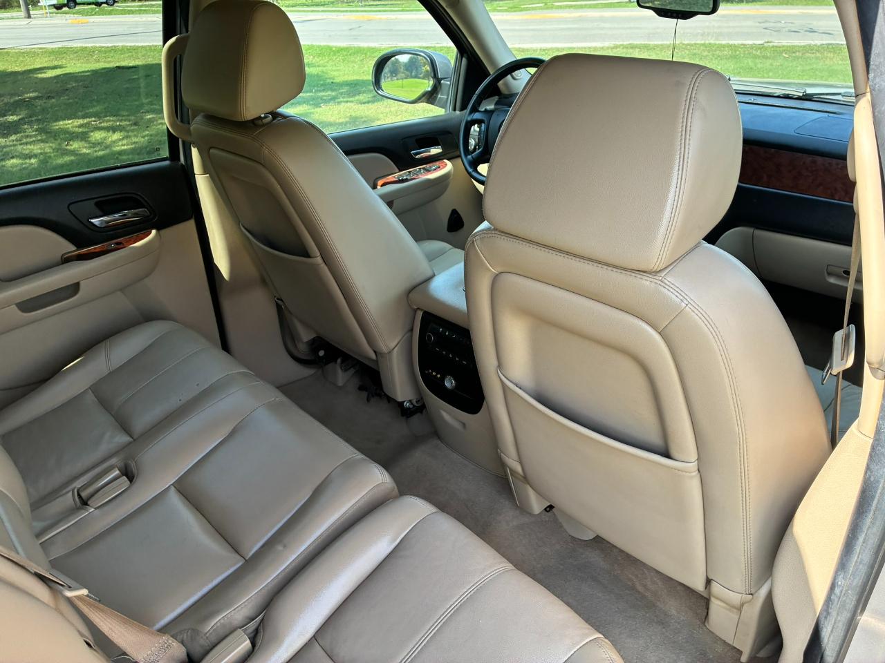 Chevrolet Suburban LT2 1500 4WD 2007