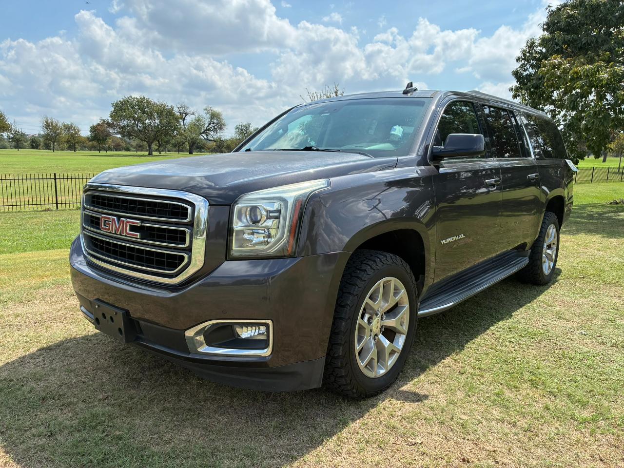 2015 GMC Yukon XL SLT 1/2 Ton 2WD