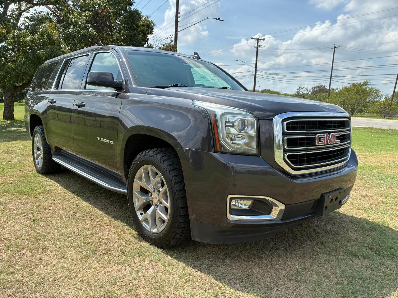 GMC Yukon XL SLT 1/2 Ton 2WD 2015