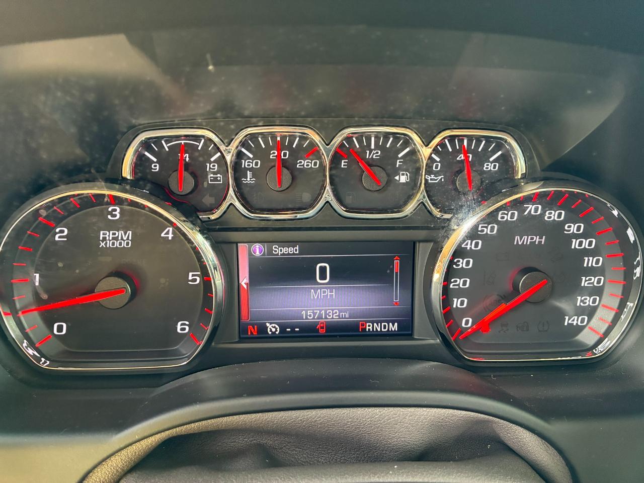 GMC Yukon XL SLT 1/2 Ton 2WD 2015