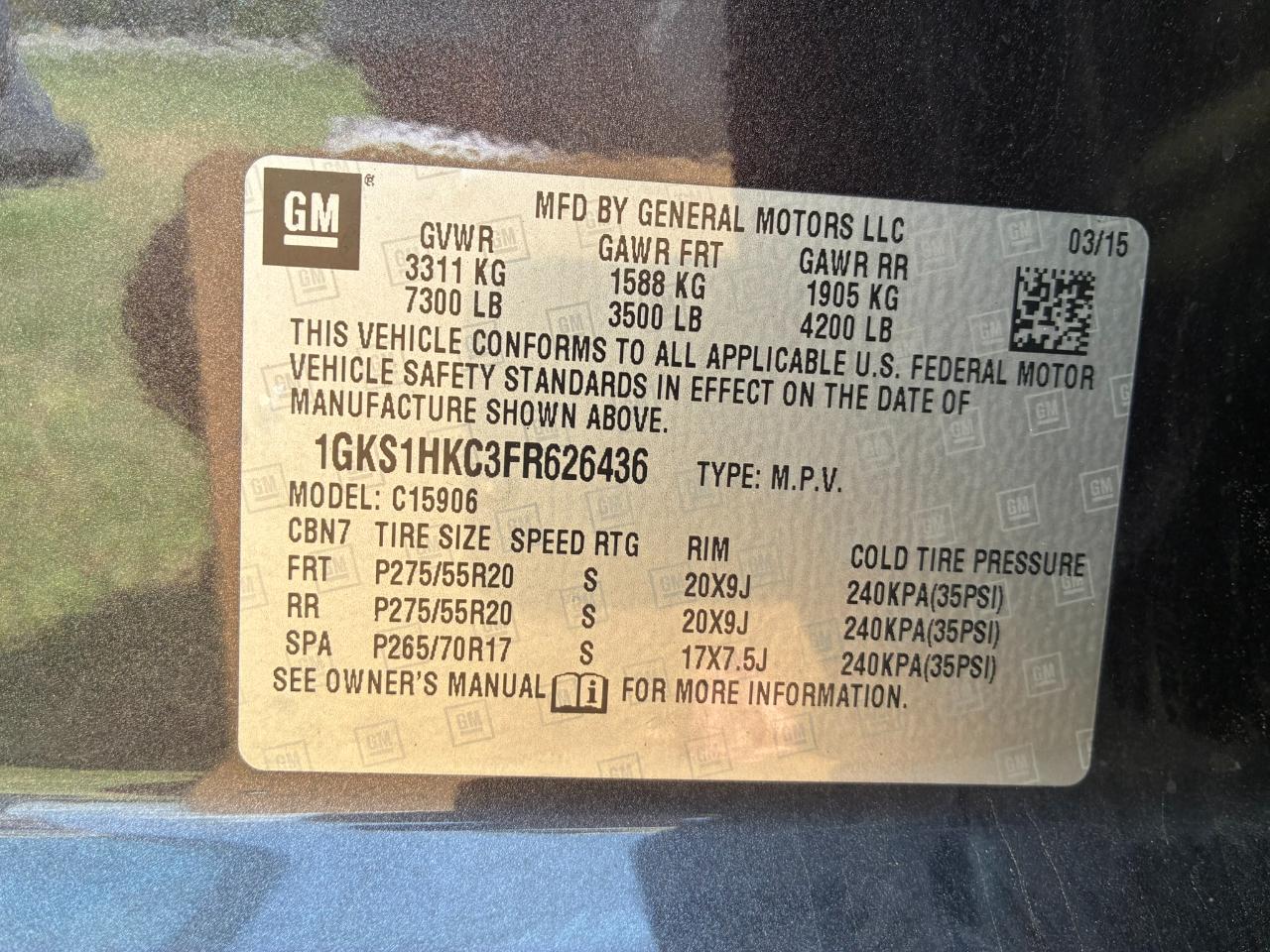GMC Yukon XL SLT 1/2 Ton 2WD 2015