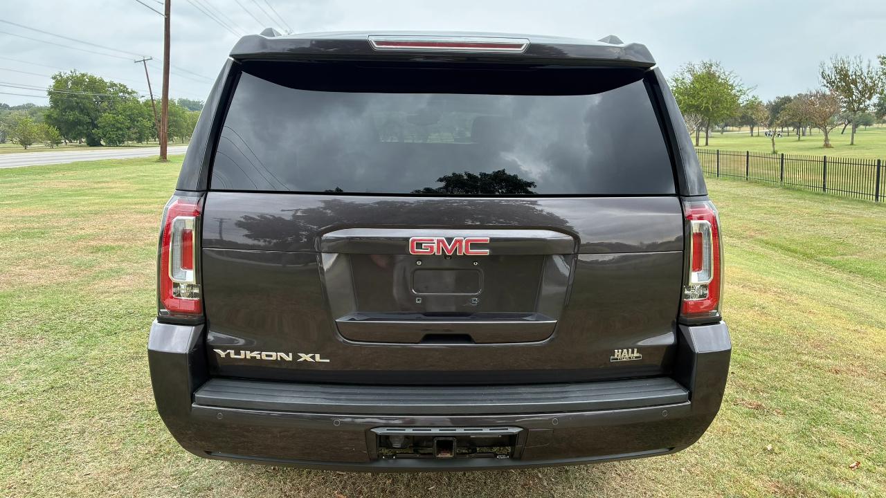 GMC Yukon XL SLT 1/2 Ton 2WD 2015