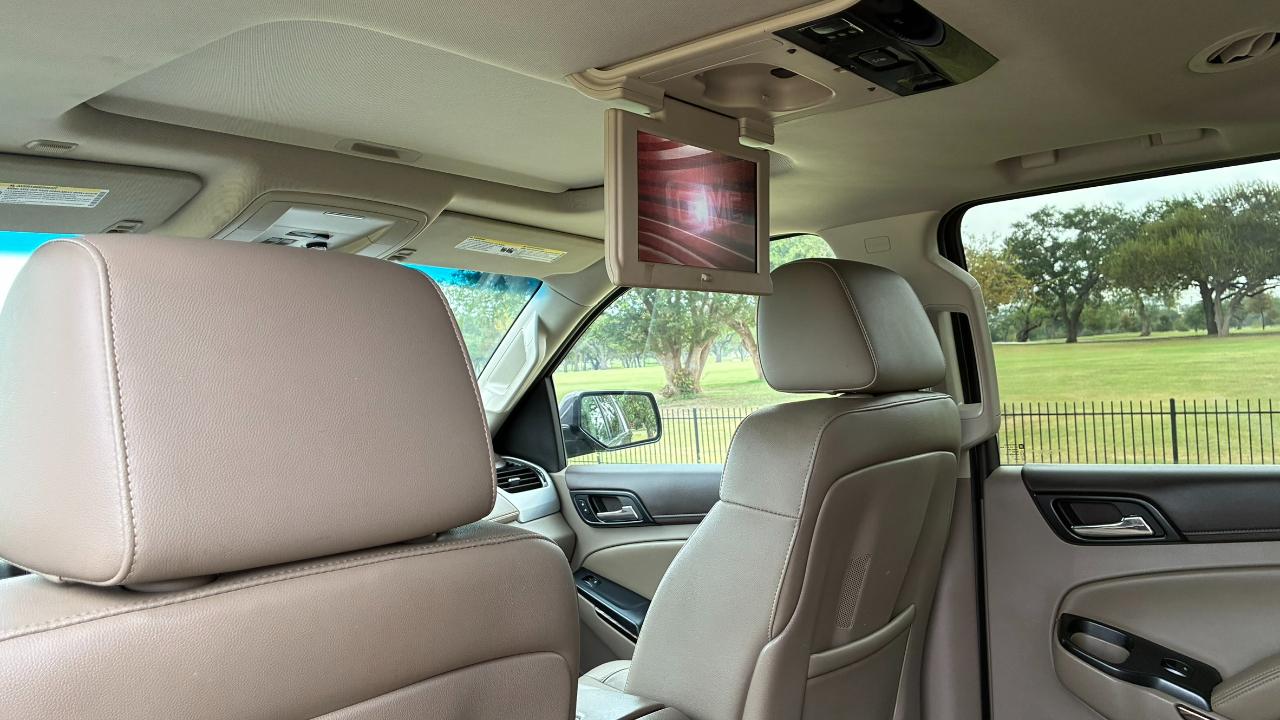 GMC Yukon XL SLT 1/2 Ton 2WD 2015