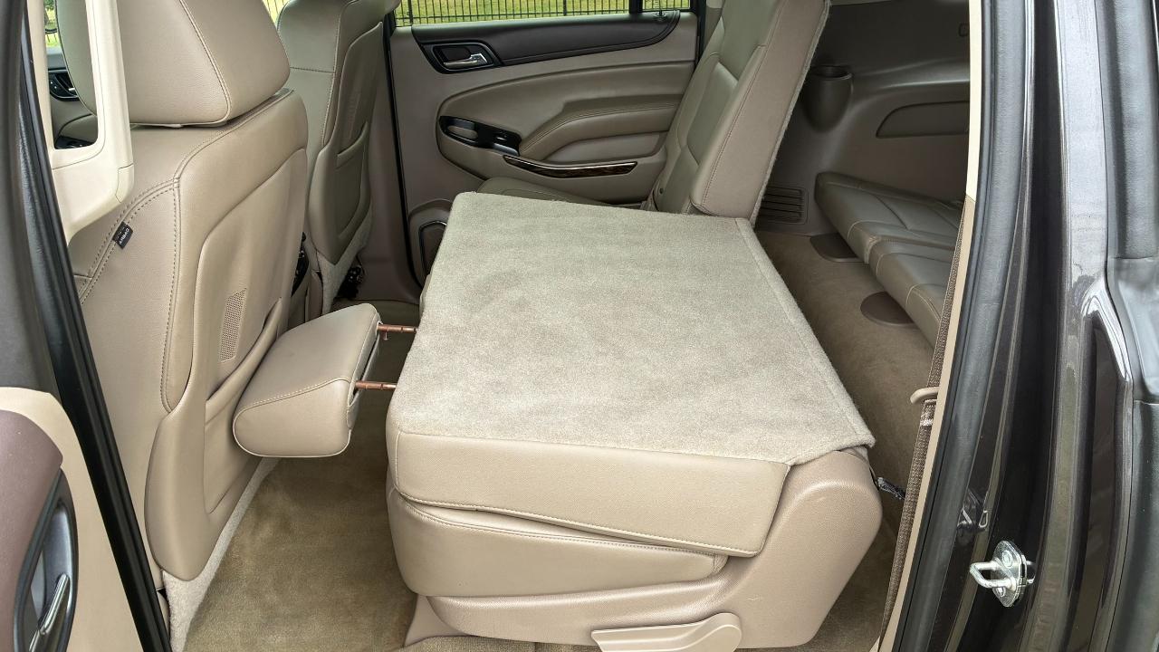 GMC Yukon XL SLT 1/2 Ton 2WD 2015