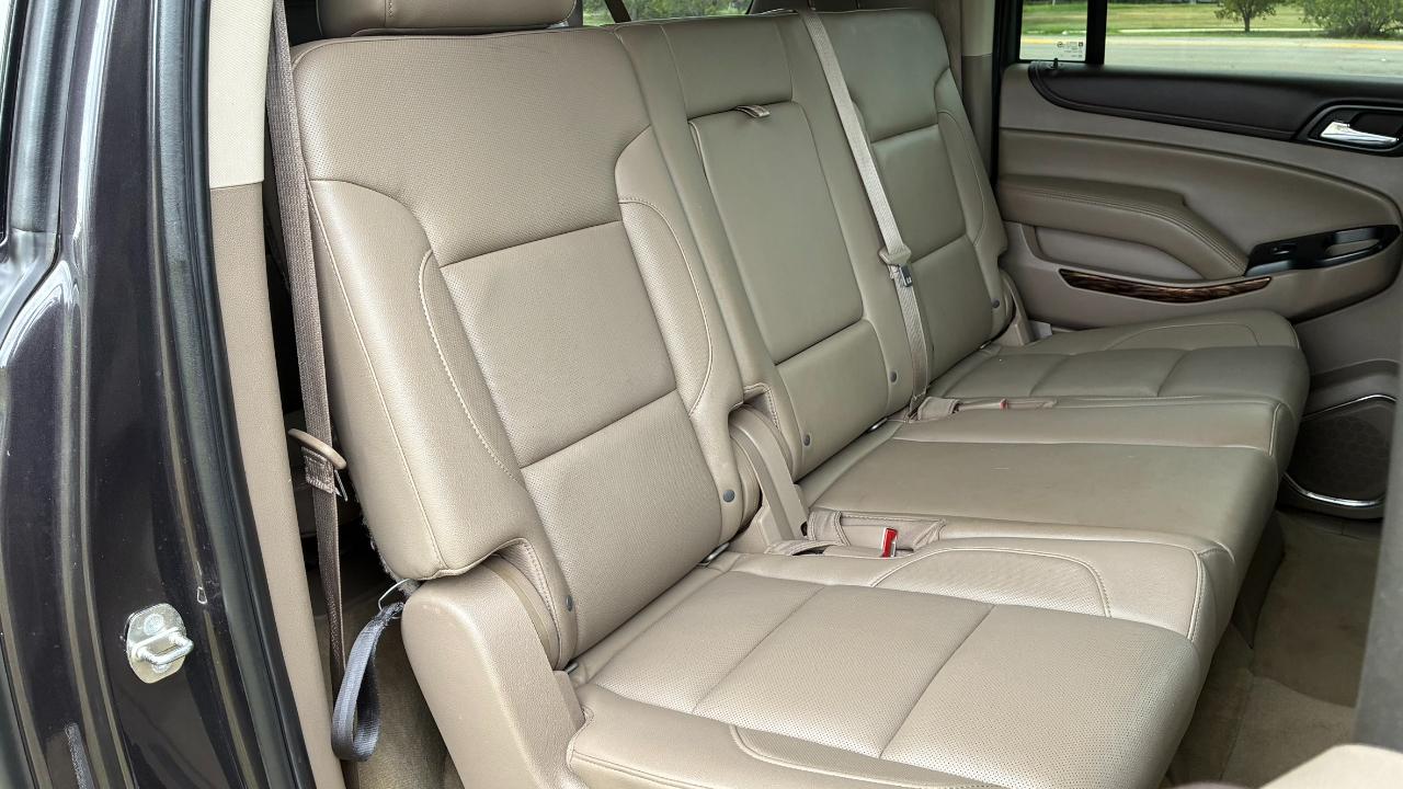 GMC Yukon XL SLT 1/2 Ton 2WD 2015