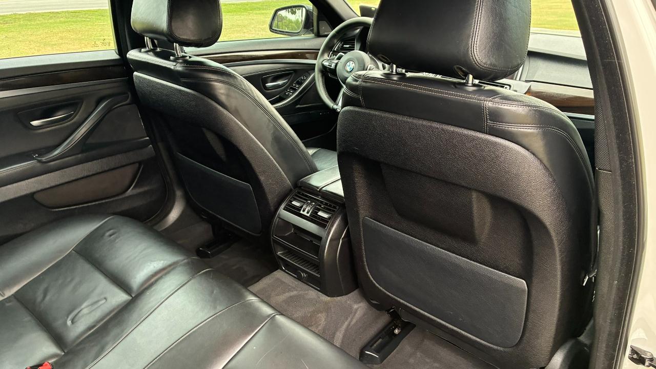 BMW 5-Series 535i 2016