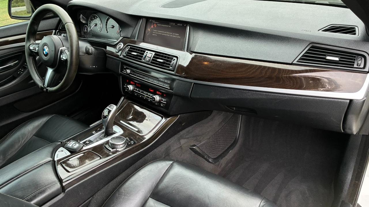 BMW 5-Series 535i 2016