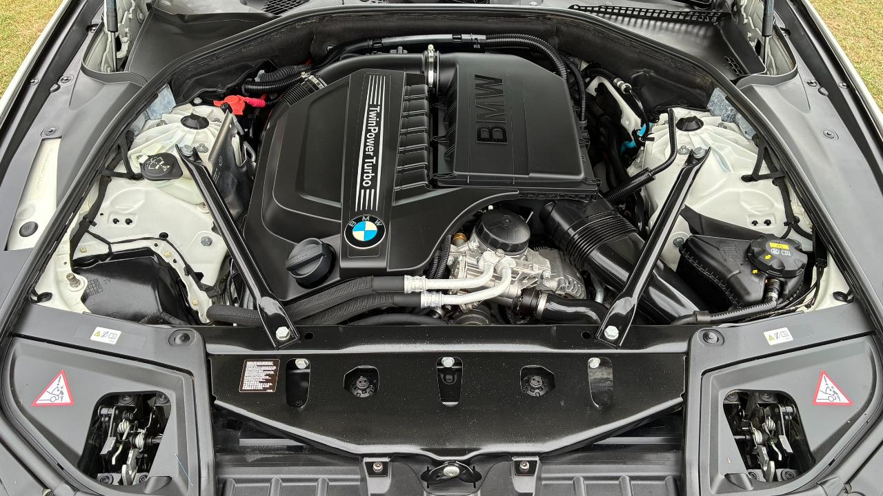BMW 5-Series 535i 2016