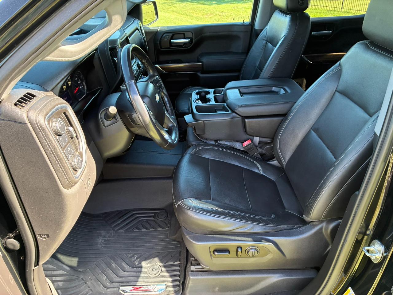 Chevrolet Silverado 1500 LT Z71 Crew Cab 4WD 2020
