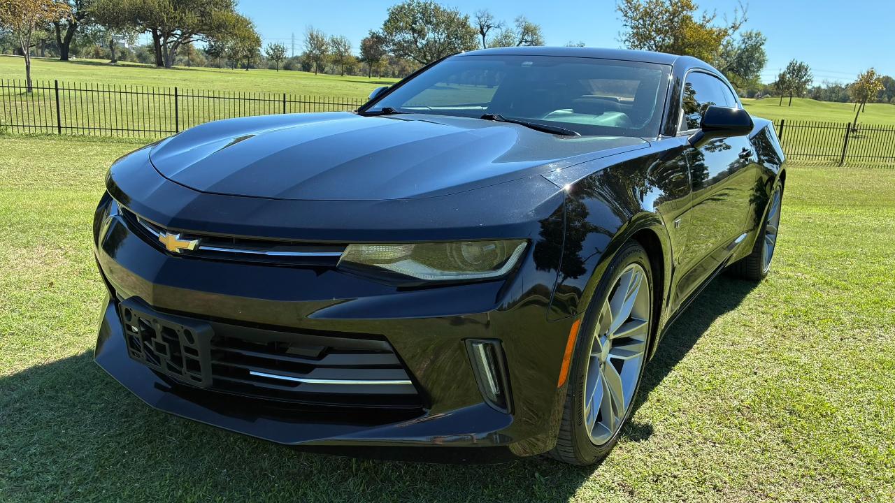 Chevrolet Camaro 1LT Coupe 8A 2018