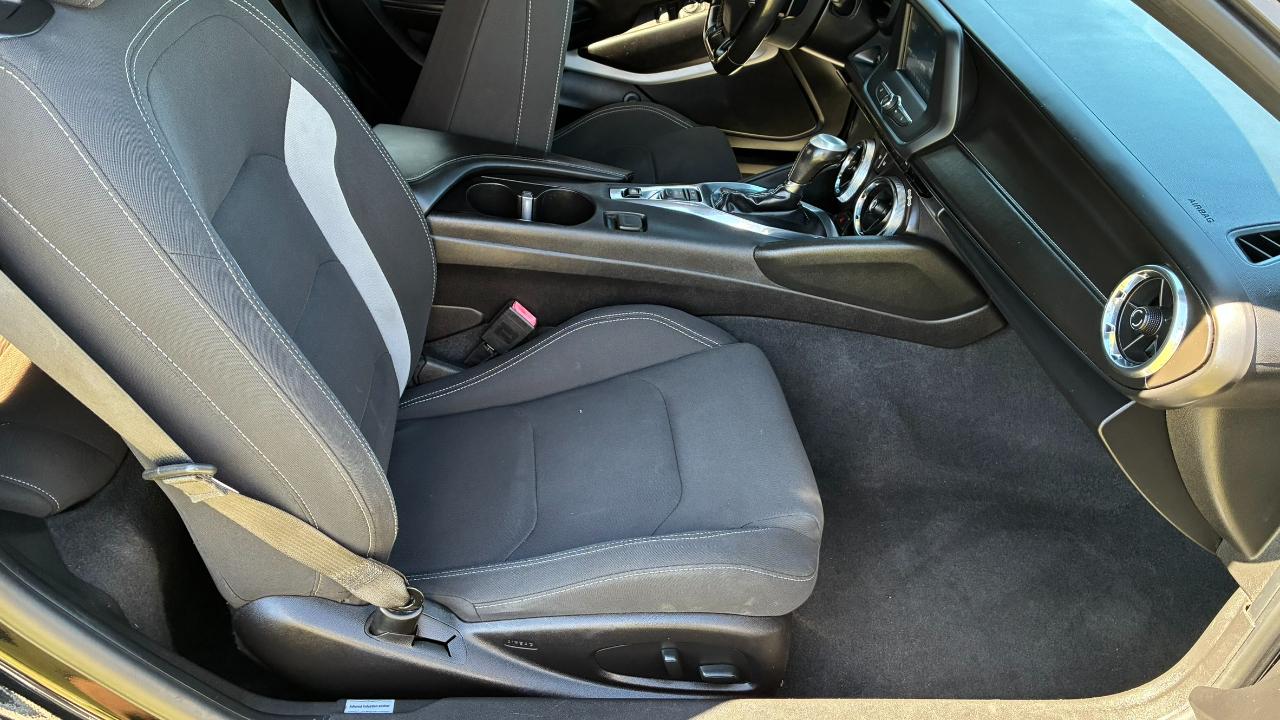 Chevrolet Camaro 1LT Coupe 8A 2018