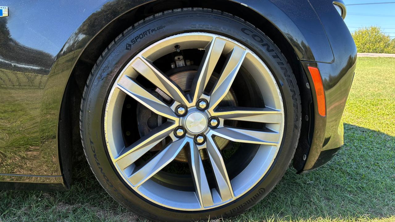 Chevrolet Camaro 1LT Coupe 8A 2018