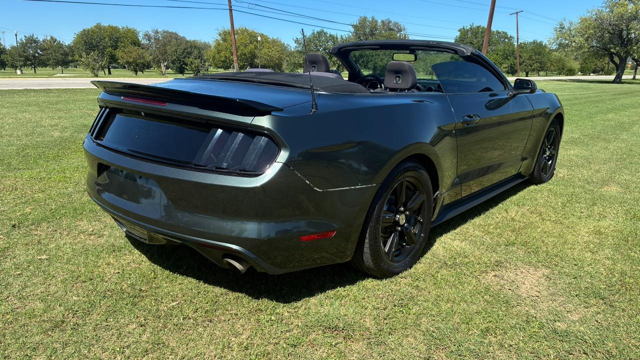 Ford Mustang V6 Convertible 2016