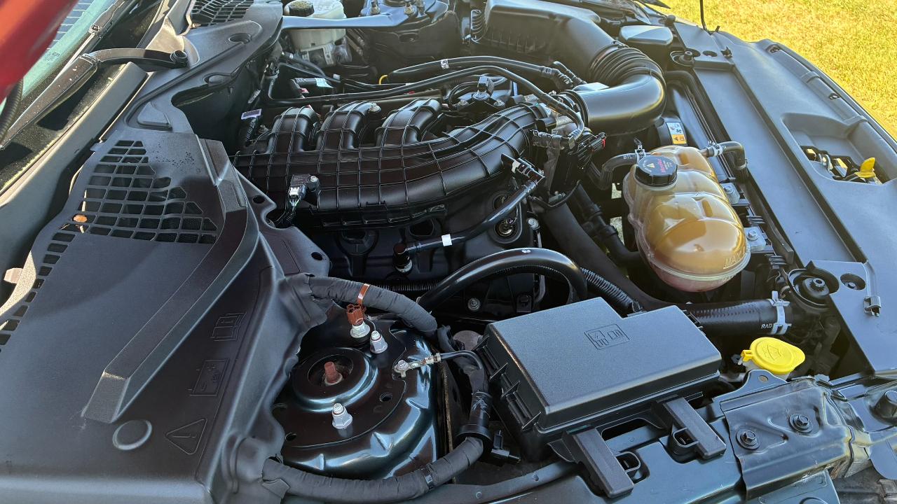 Ford Mustang V6 Convertible 2016