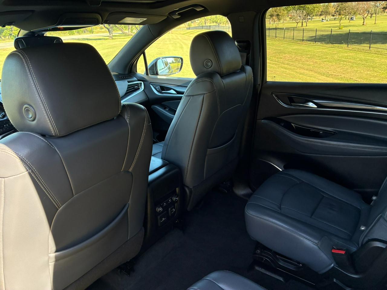 Buick Enclave Essence AWD 2022