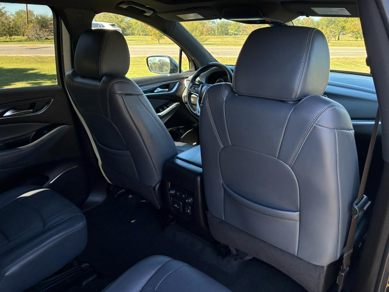 Buick Enclave Essence AWD 2022