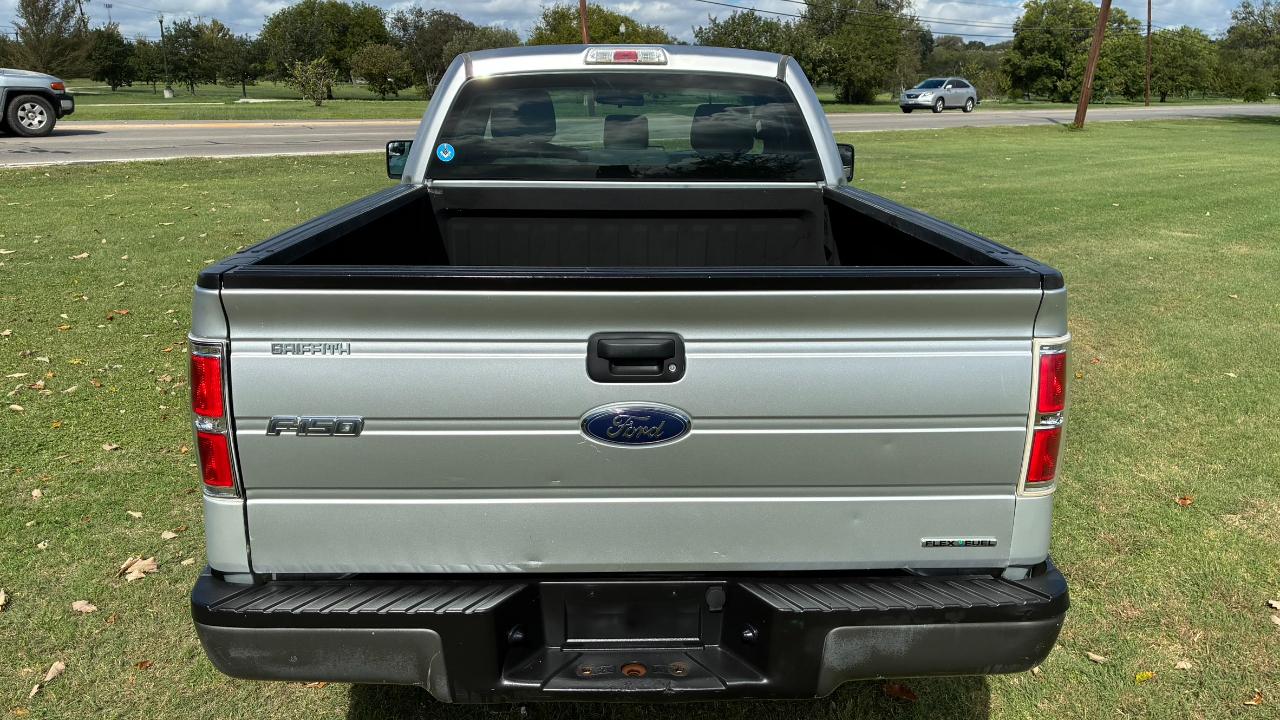 Ford F-150 XL 8-ft. Bed 2WD 2014
