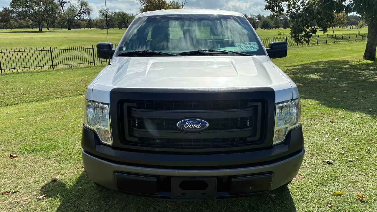 Ford F-150 XL 8-ft. Bed 2WD 2014