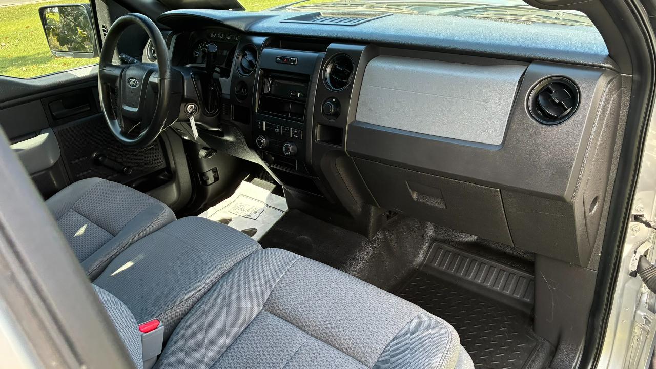 Ford F-150 XL 8-ft. Bed 2WD 2014