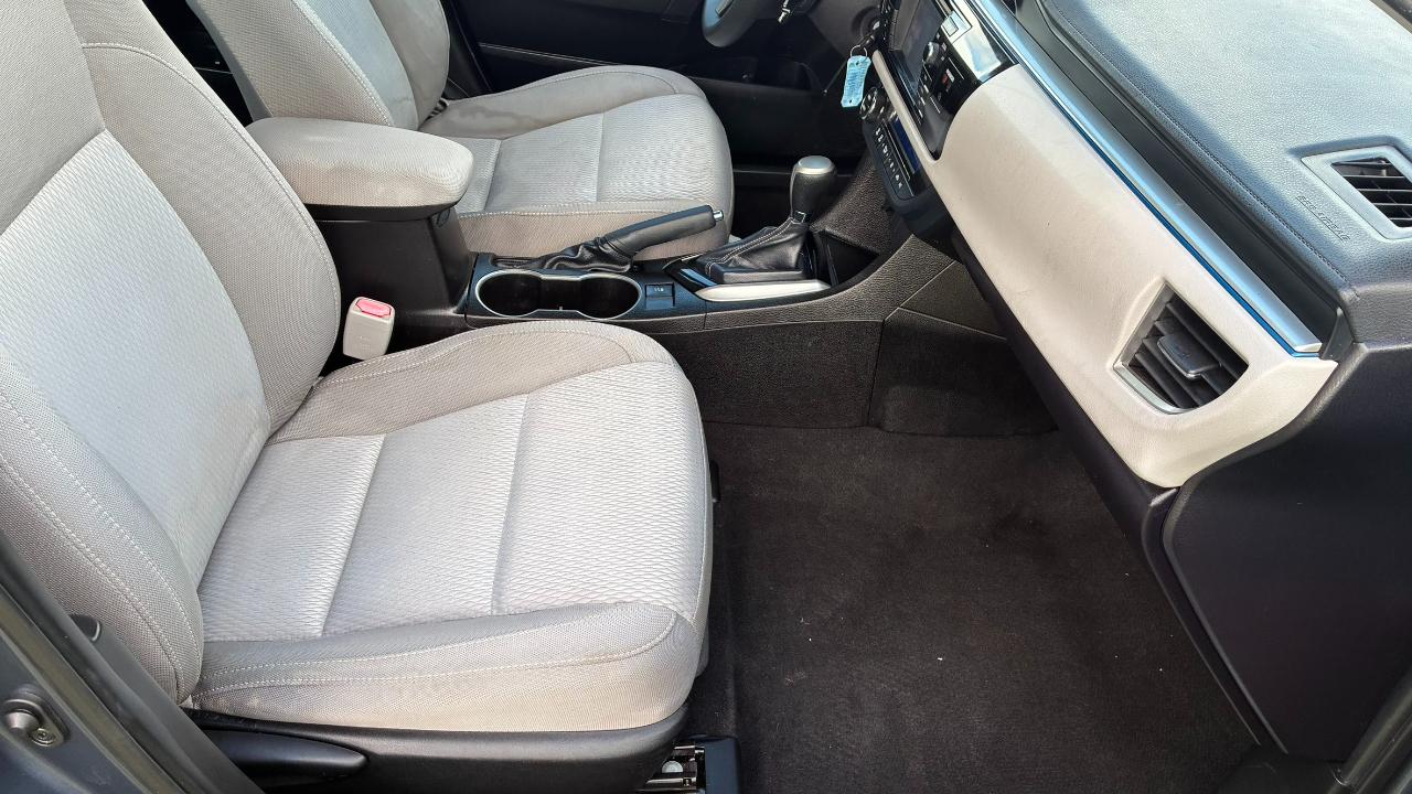 Toyota Corolla LE 4D Sedan 2016