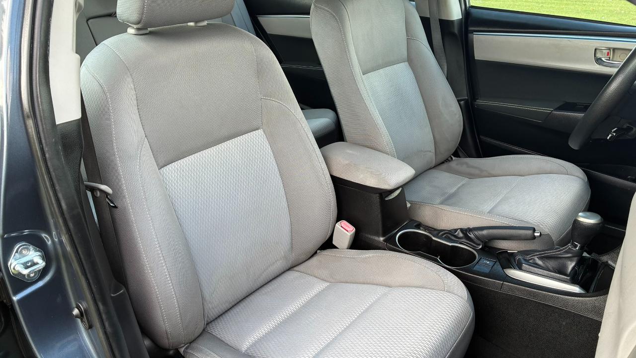Toyota Corolla LE 4D Sedan 2016