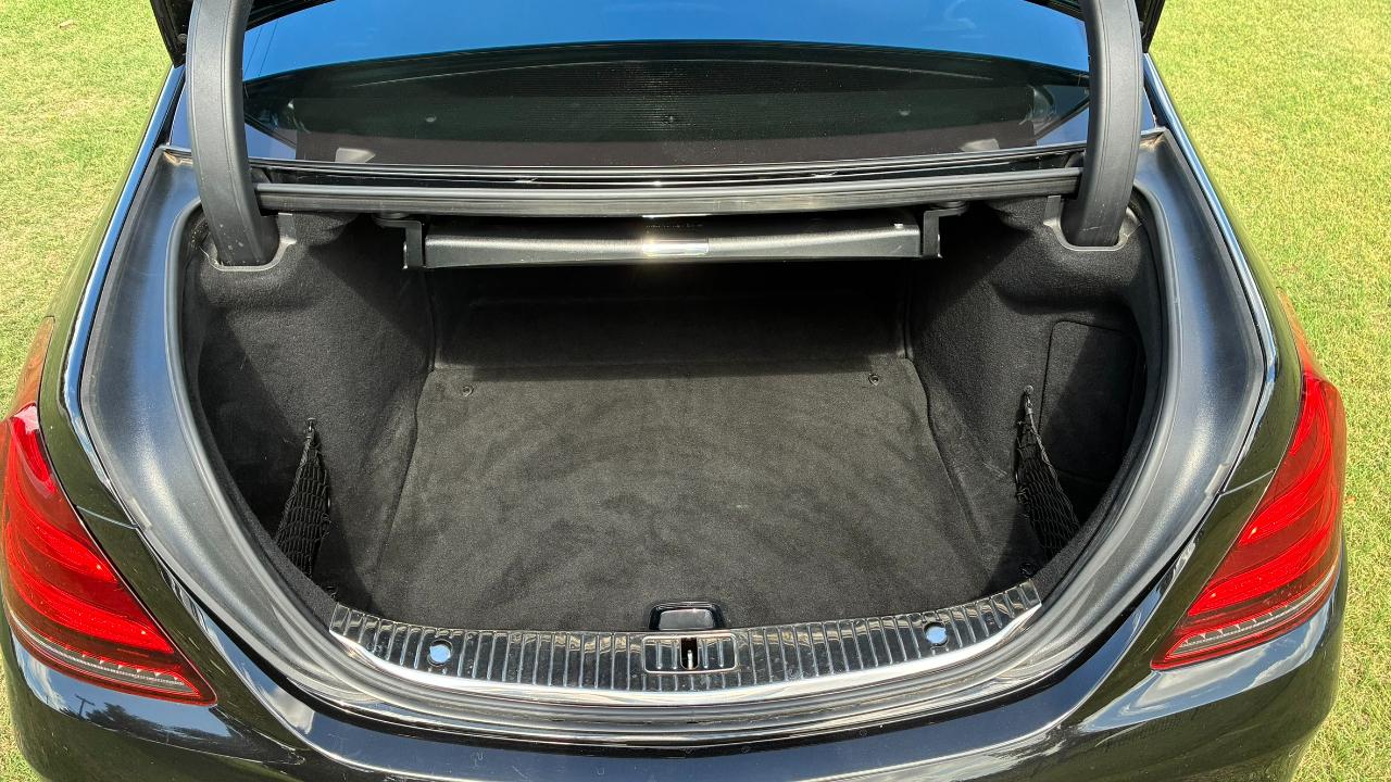 Mercedes-Benz S-Class S560 2019