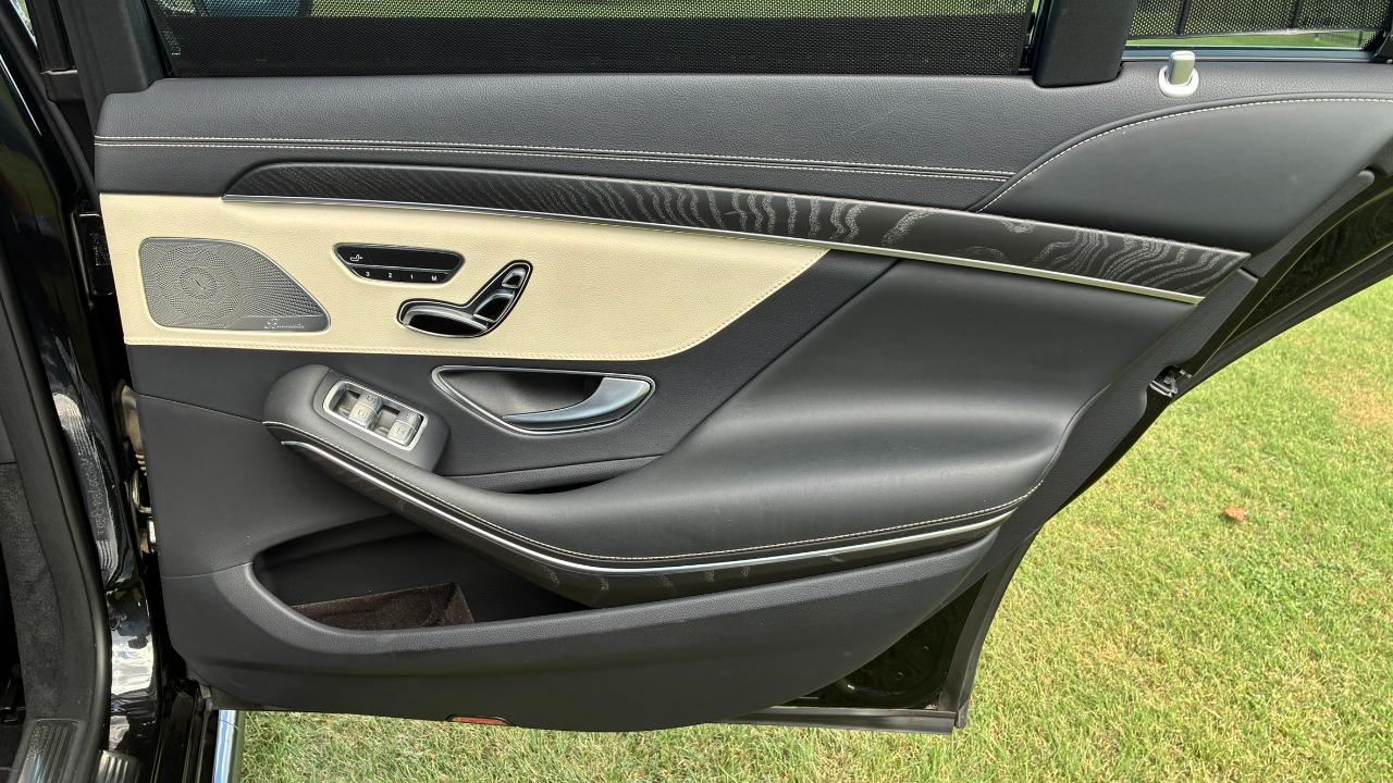 Mercedes-Benz S-Class S560 2019