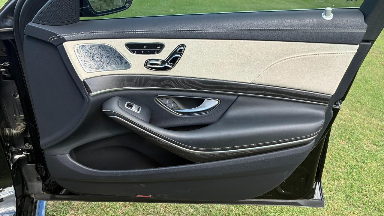 Mercedes-Benz S-Class S560 2019