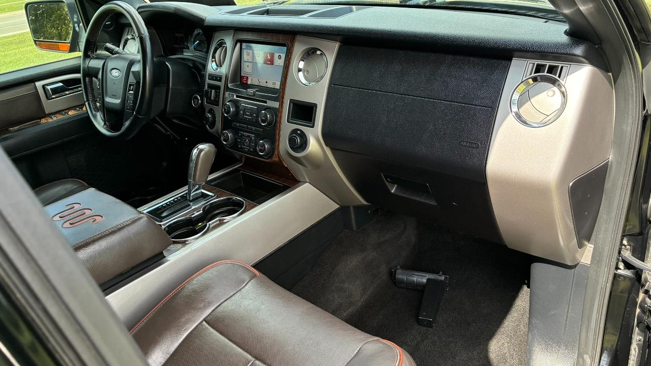 Ford Expedition EL King Ranch 4WD 2017