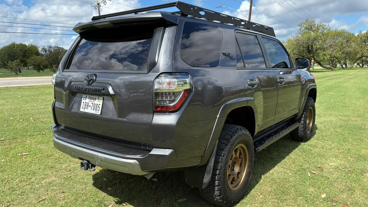 Toyota 4Runner TRD Offroad 4D SUV 4WD V6 2019