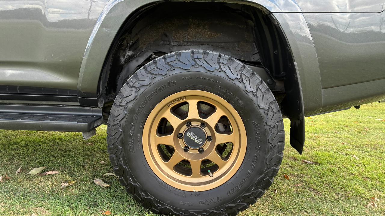 Toyota 4Runner TRD Offroad 4D SUV 4WD V6 2019