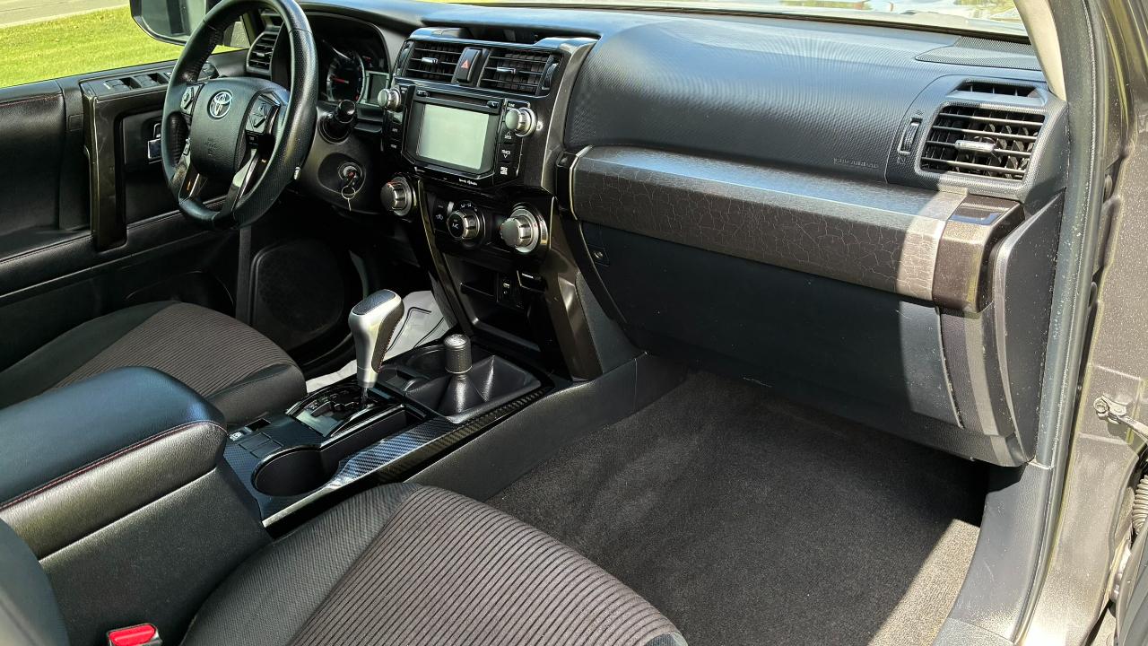 Toyota 4Runner TRD Offroad 4D SUV 4WD V6 2019