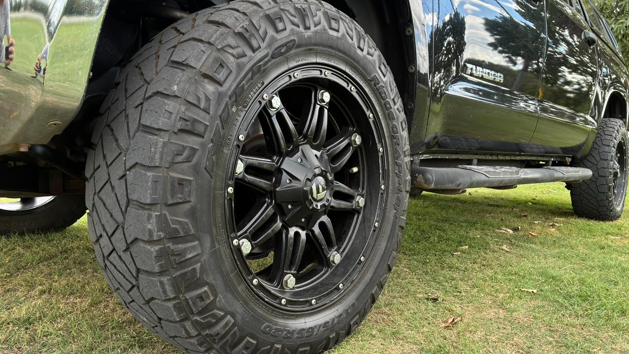 Toyota Tundra SR5 5.7L V8 CrewMax 4WD 2020