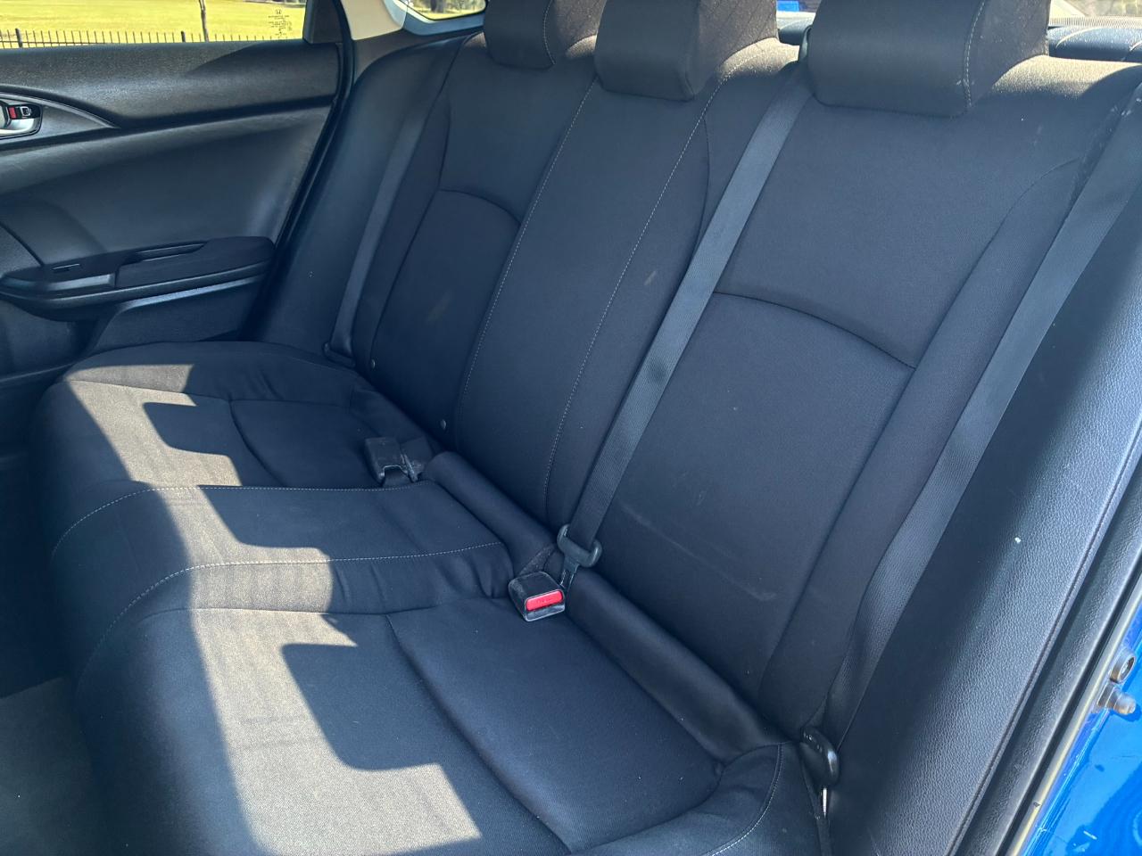 Honda Civic LX Sedan CVT 2018