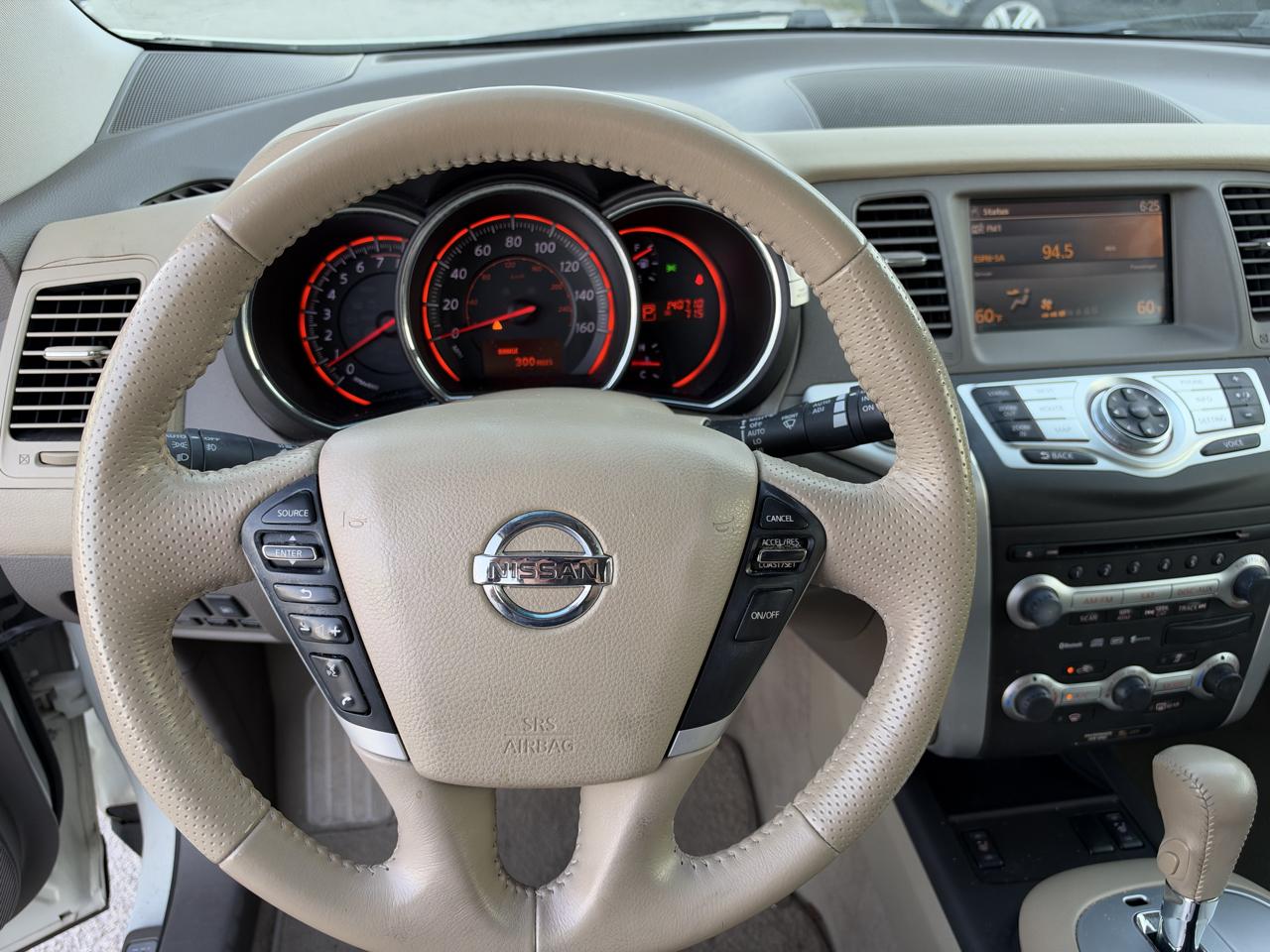 Nissan Murano SL 2010