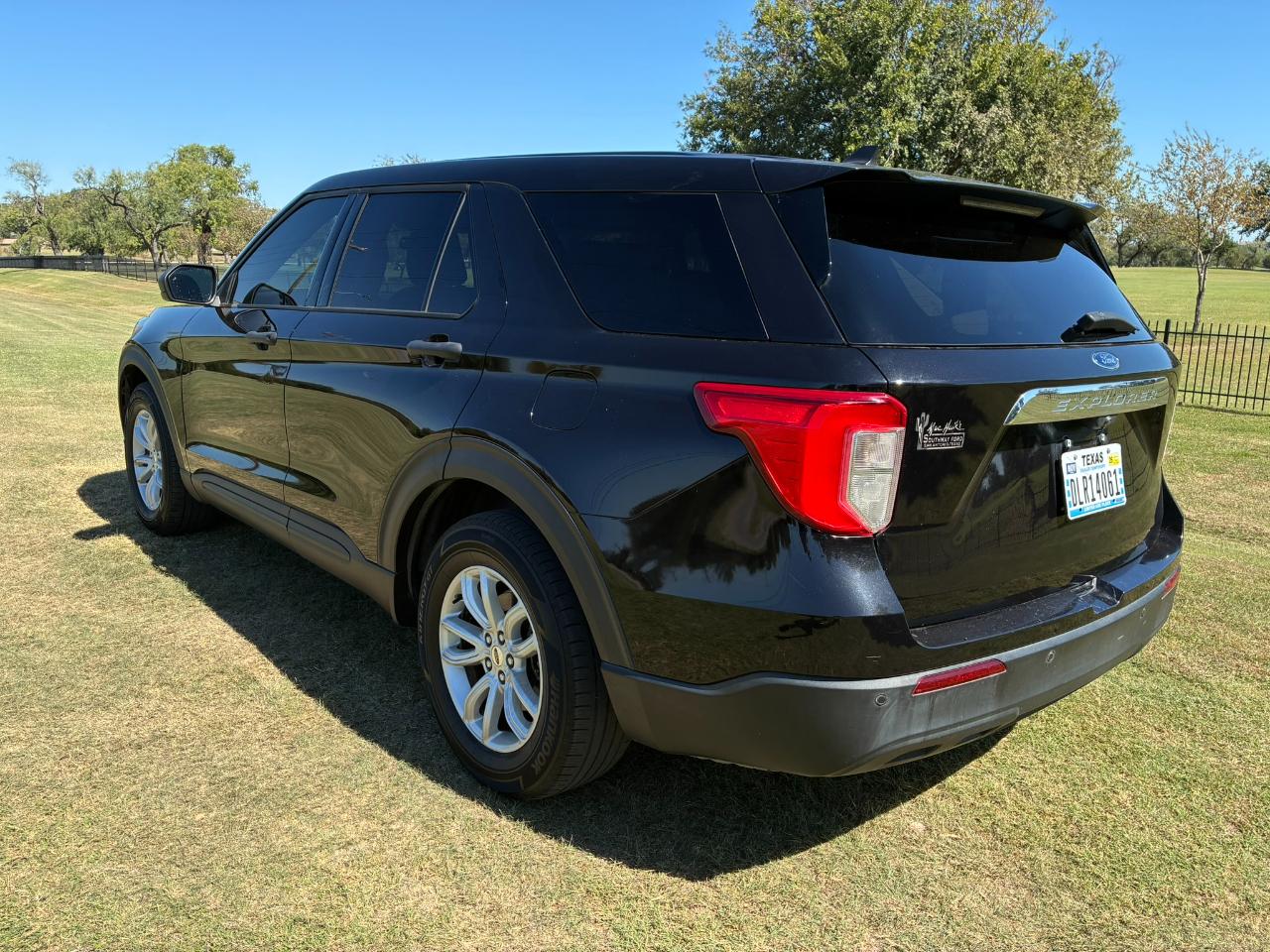 Ford Explorer Base 2021