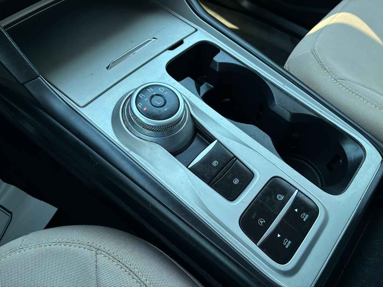 Ford Explorer Base 2021