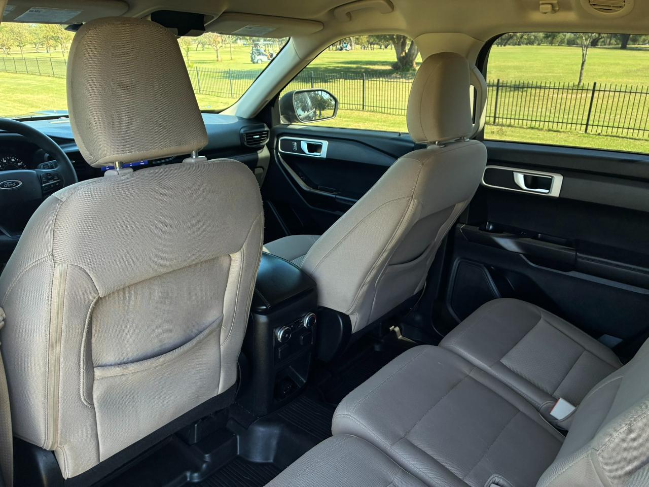Ford Explorer Base 2021