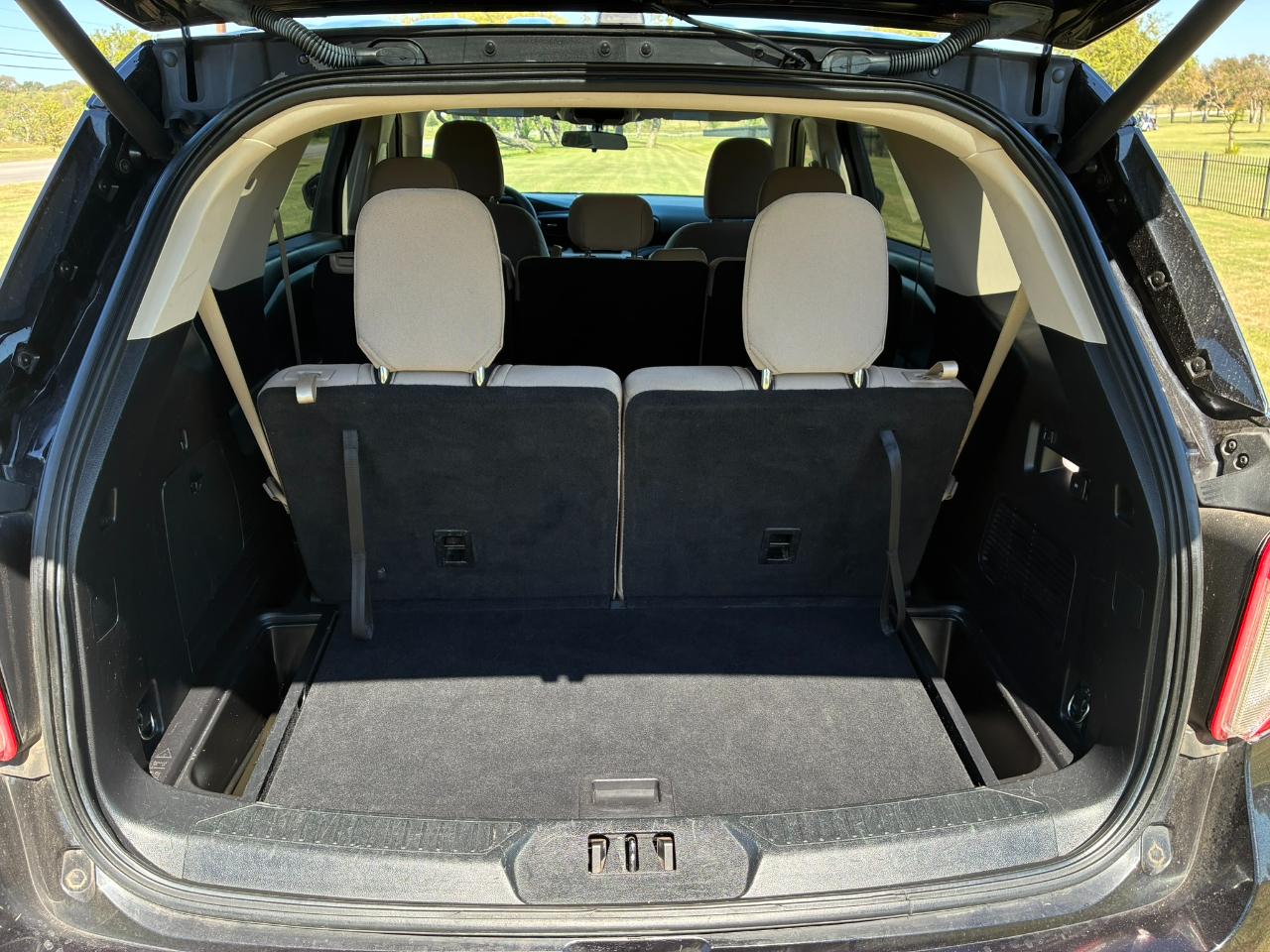Ford Explorer Base 2021